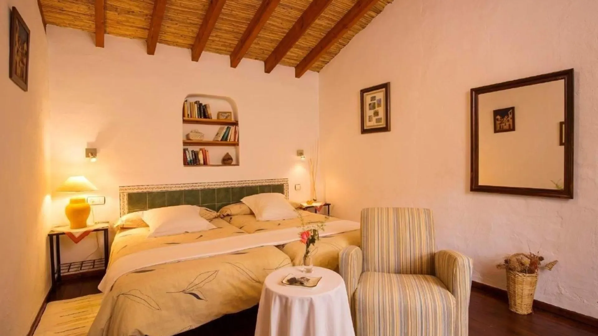 Ferienhaus In El Borge Mit Garten, Grill Und Terrasse 0*,