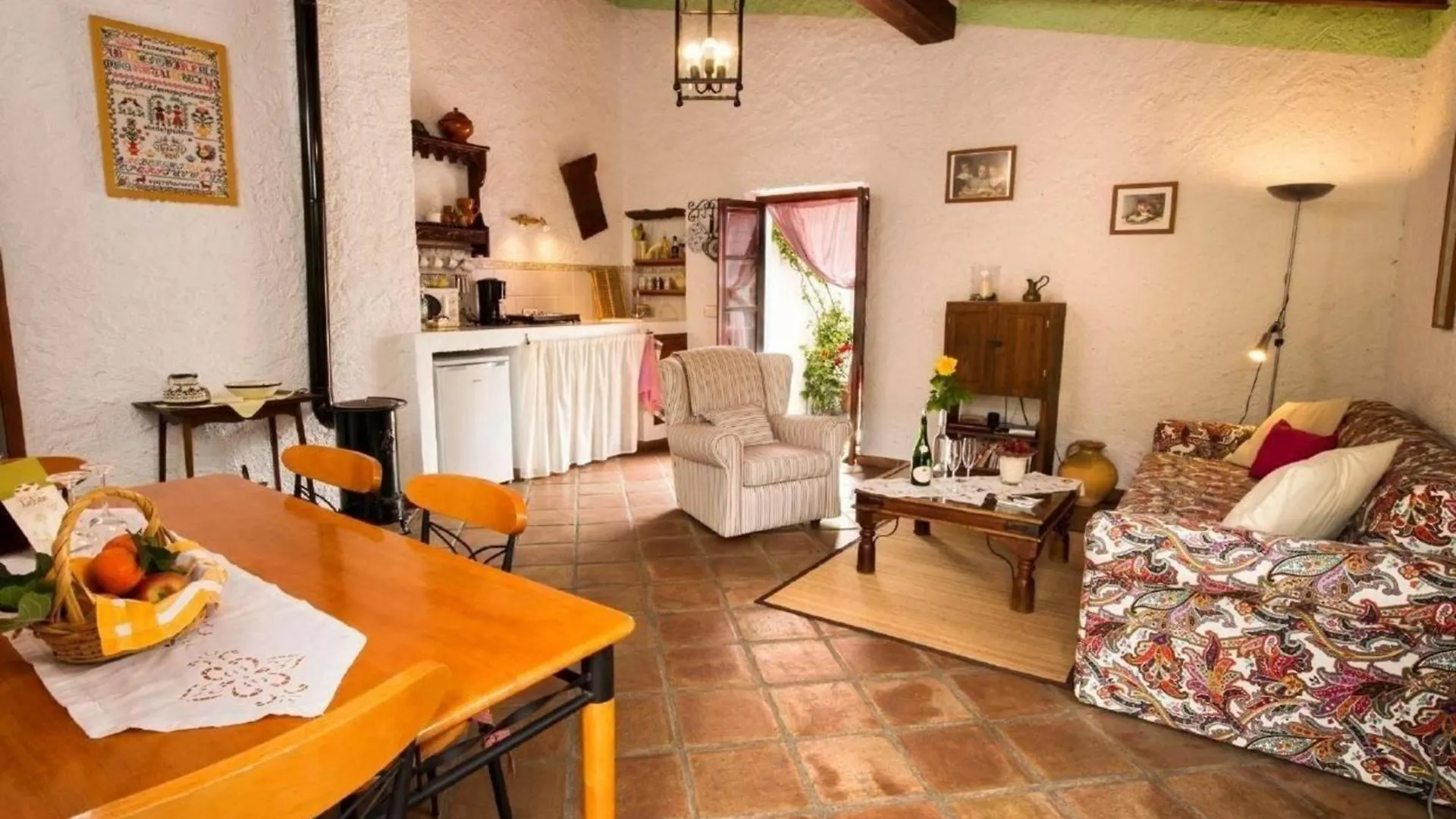 Ferienhaus In El Borge Mit Garten, Grill Und Terrasse 0*,  Spain