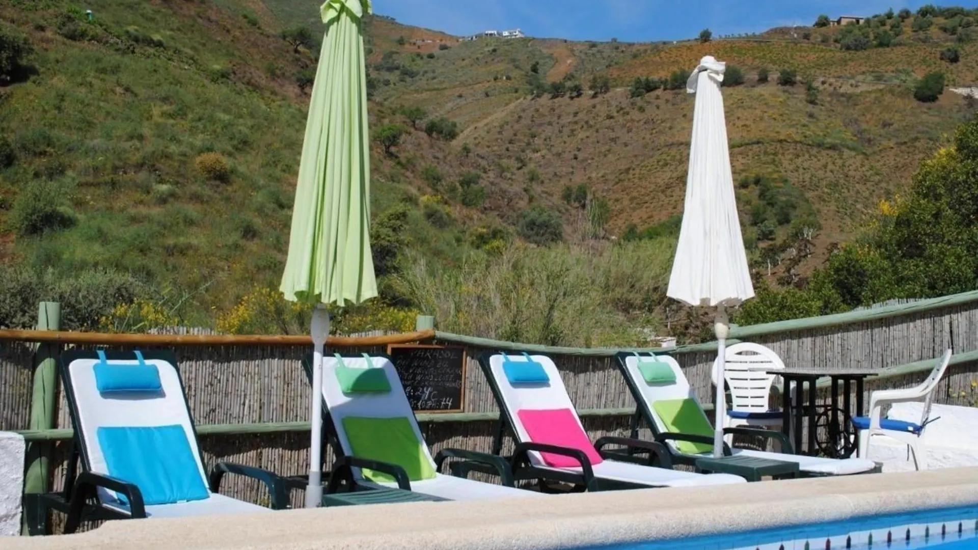 Ferienhaus In El Borge Mit Garten, Grill Und Terrasse Spain